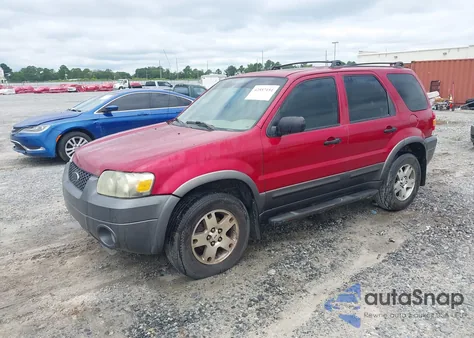 2005 Ford Escape Xlt из США, поврежденный, VIN 1FMYU03175KA65334